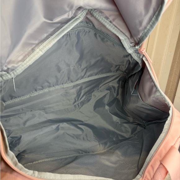 EVERFUN WEEKEND BAG FOR GYM/TRAVEL - Picture 11 of 15